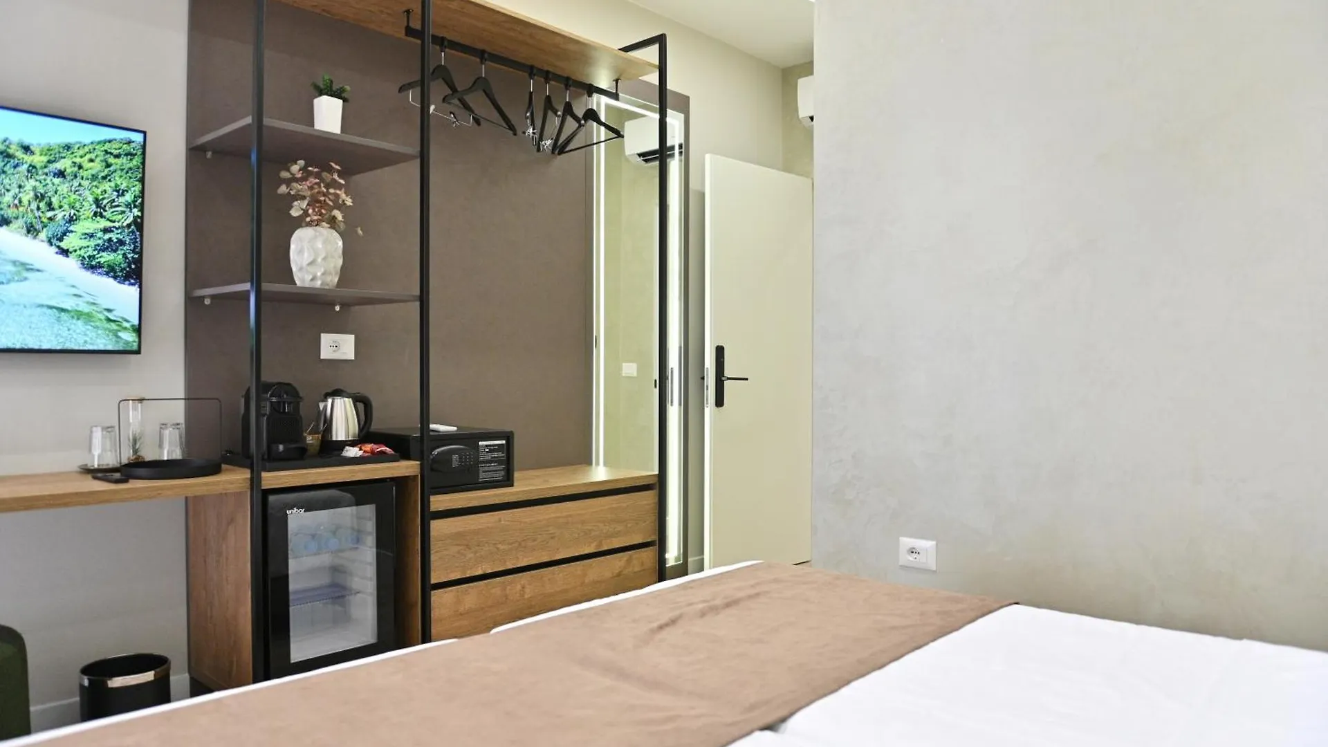 Apartment Galeria'S Rooms, Central Tirana, Self Check-In